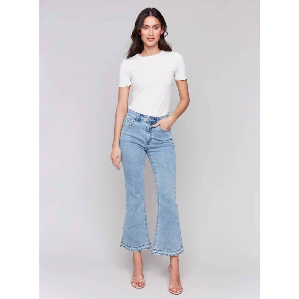 NEW CHARLIE B blanket stitch straight leg jeans in light blue